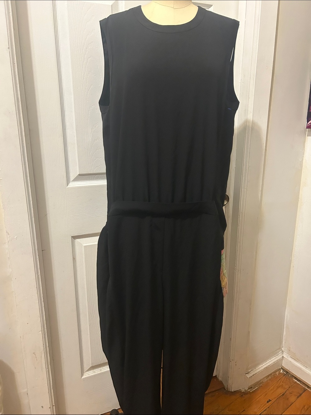 DKNY Black Sleeveless Jumpsuit with Relaxed Trousers and pockets